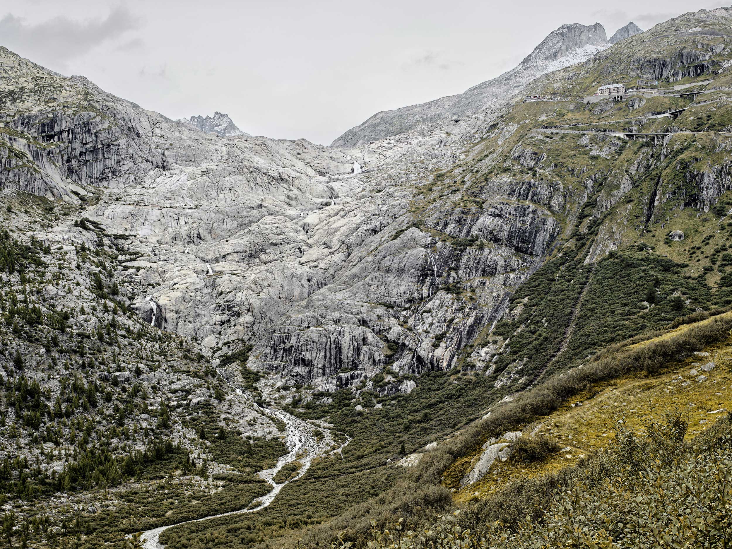 Ehemalige Bruchzone Rhonegletscher (Glacier du Rhone) am Furkapass, Kanton Wallis, Schweiz | Free Work 2023